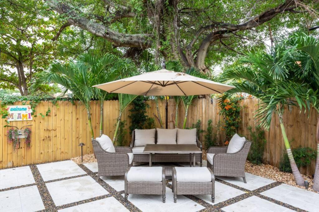 Вилла Casa Madeira @ The Heart Of Miami Design District Экстерьер фото