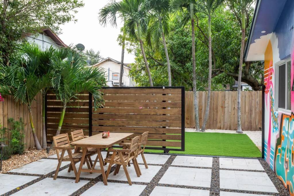 Вилла Casa Madeira @ The Heart Of Miami Design District Экстерьер фото